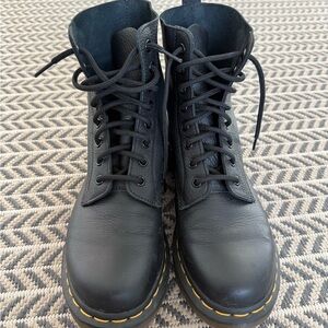 Dr. Martens Black Boots 1460 Pascal